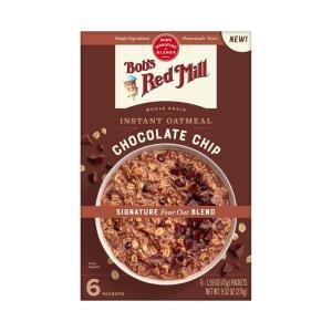 Bob’s Red Mill Instant Oatmeal Packets, Chocolate Chip (1 Box/6 Packets per Box), Non-GMO, Gluten Free, Whole Grain(Chocolate Chip)